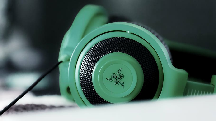 headphones, razer, gaming, computer, technology, audio, equipment HD wallpaper