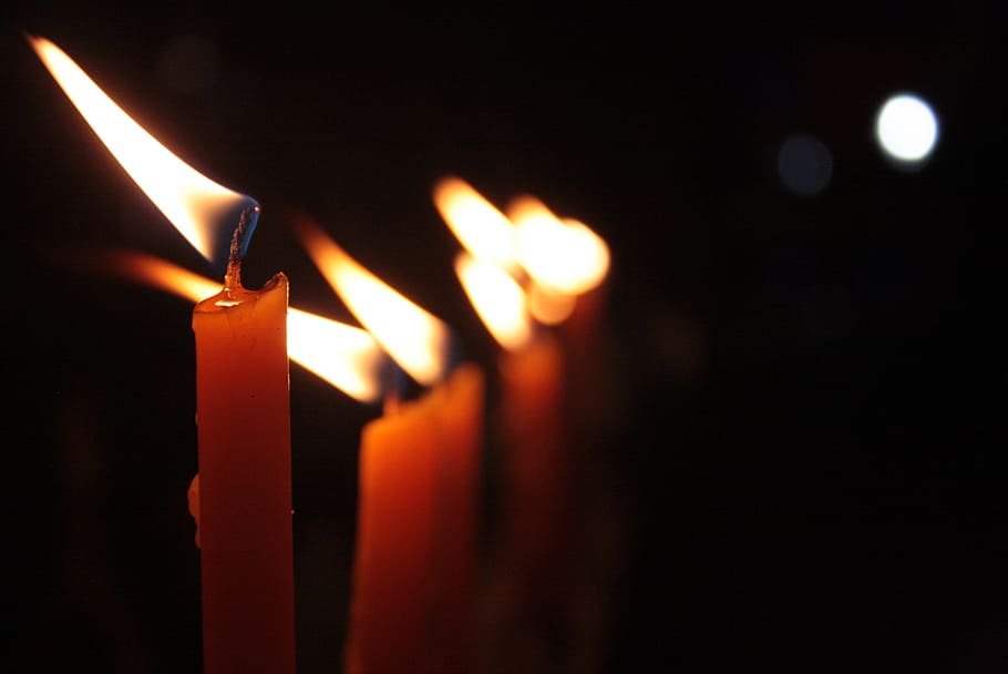 candles, night, fire, peace, candlelight, illuminated, burning HD wallpaper