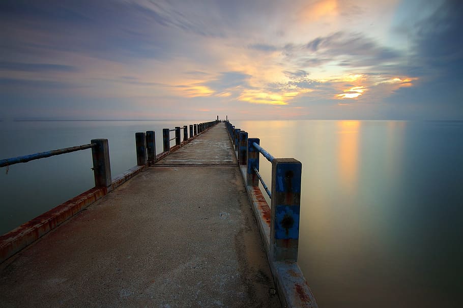 brown dock, beach, dawn, dusk, jetty, lake, landscape, light HD wallpaper