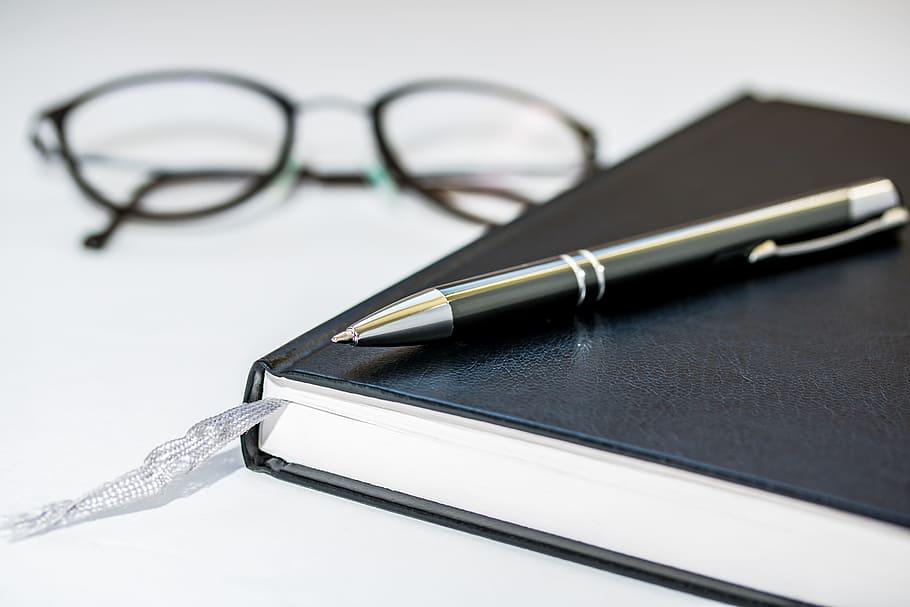 notebook, pen, blur, paper, close -up, reading glasses, writing instrument HD wallpaper