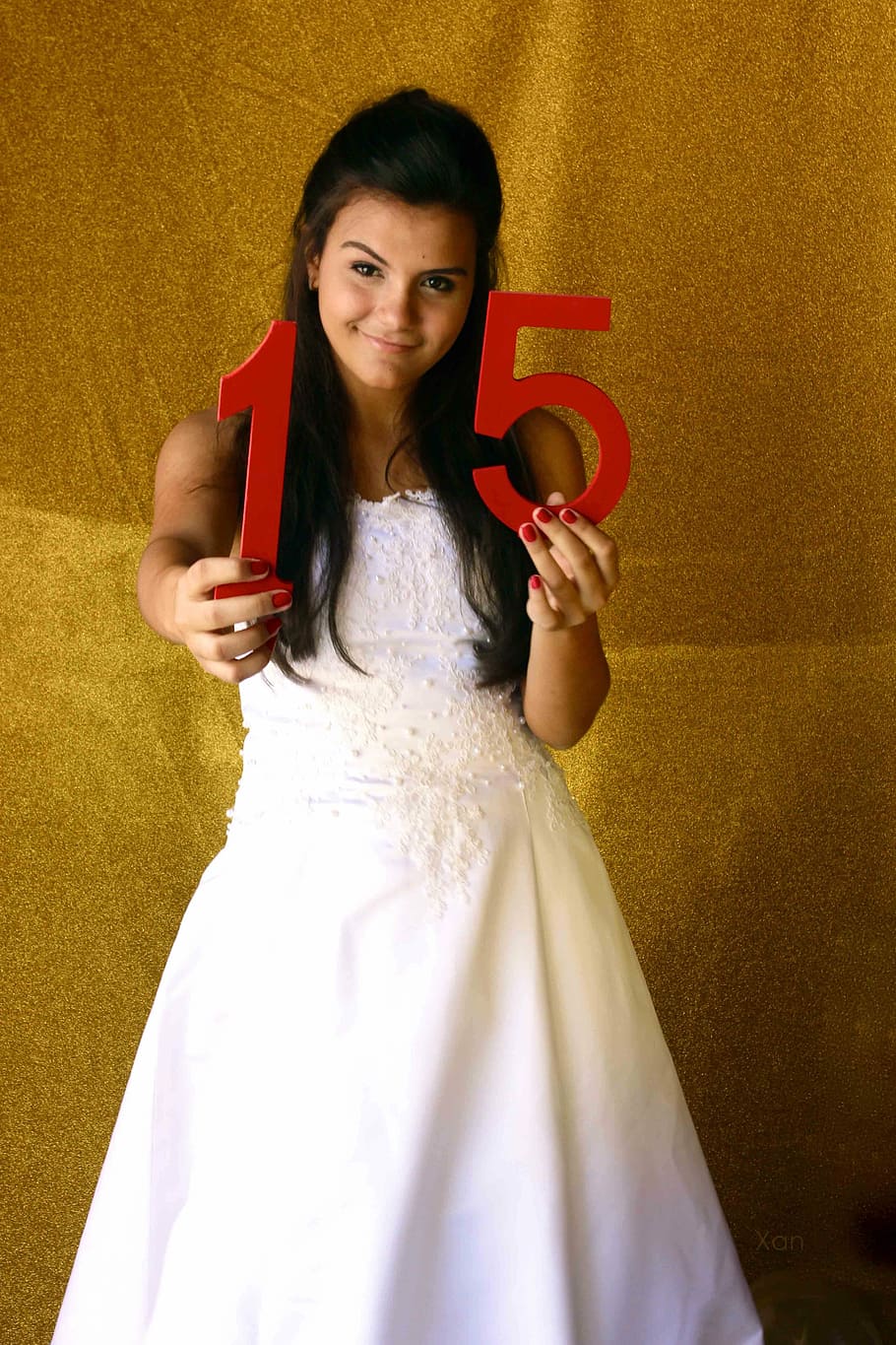 woman holding number 15 marquee decors, dreaming, teen party, HD wallpaper