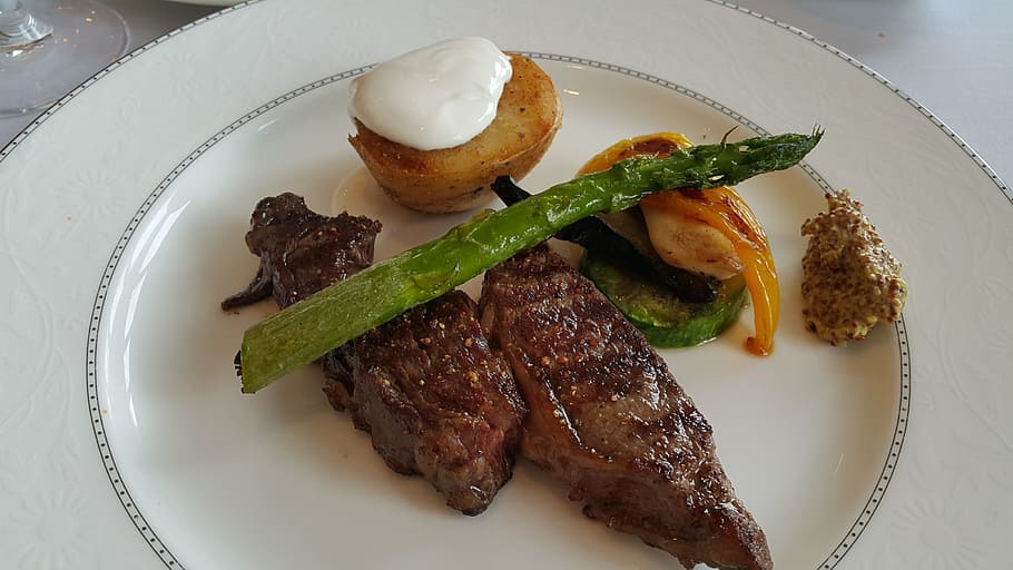 Steak, Asparagus, Potato, food, meat, plate, dinner, grilled HD wallpaper