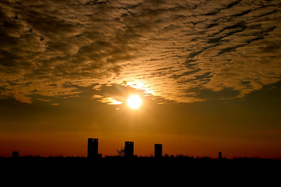 sunset, sky, cloud, building, silhouette, dusk, urban Skyline HD wallpaper