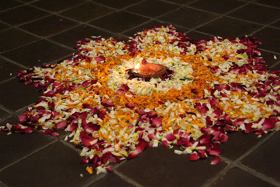 pink, white, and orange petals on floor, rangoli, stones, mandala HD wallpaper