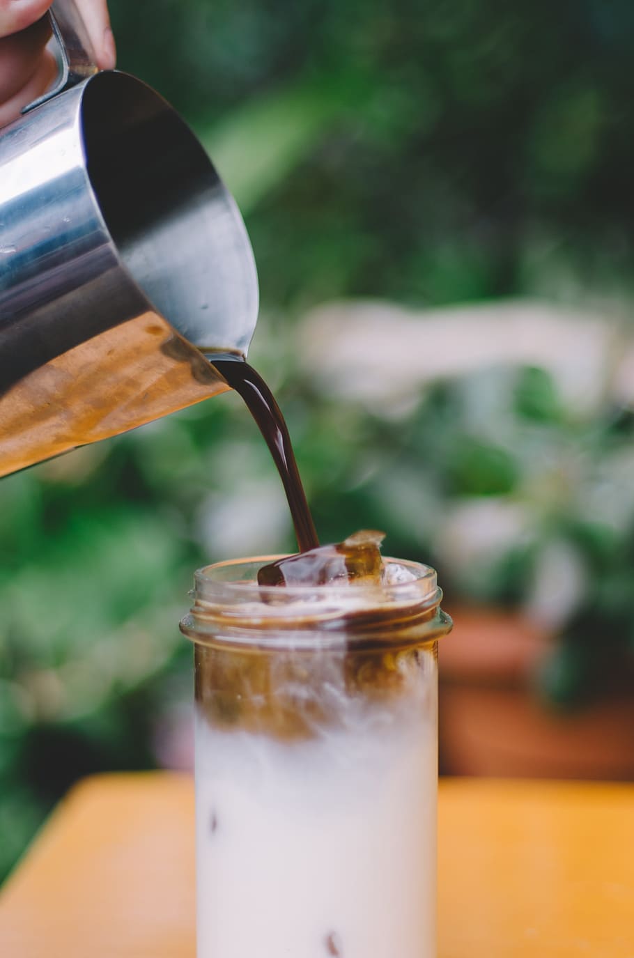iced, coffee, drink, cold, pour, glass, stainless, steel, food and drink HD wallpaper