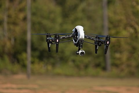 selective focus photo of white and black quadcopter drone, Camera HD wallpaper