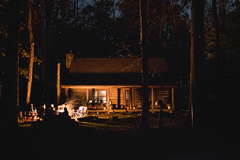 barn-cabin-fire-bonfire-thumbnail.jpg