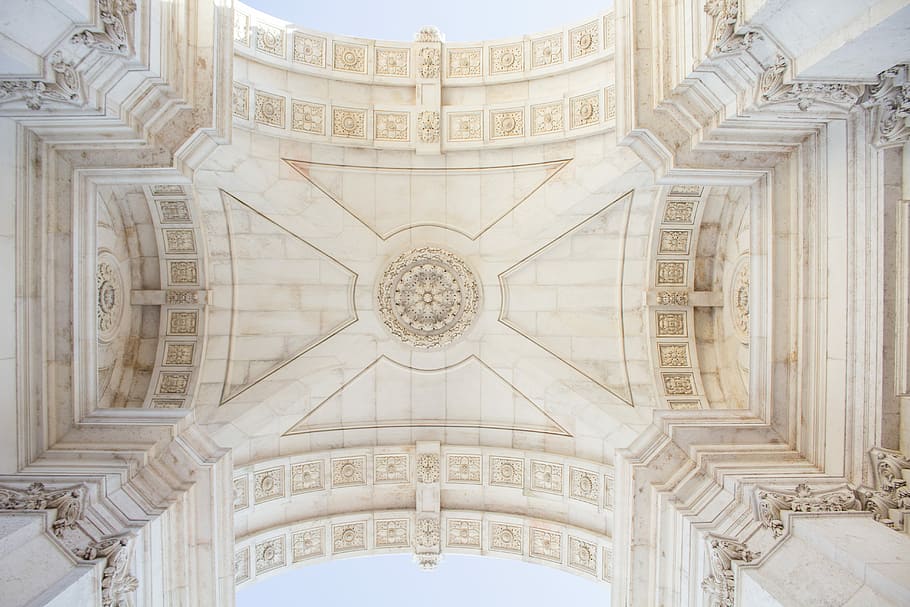 low angle photography of gothic structure, low angle photography of white building HD wallpaper