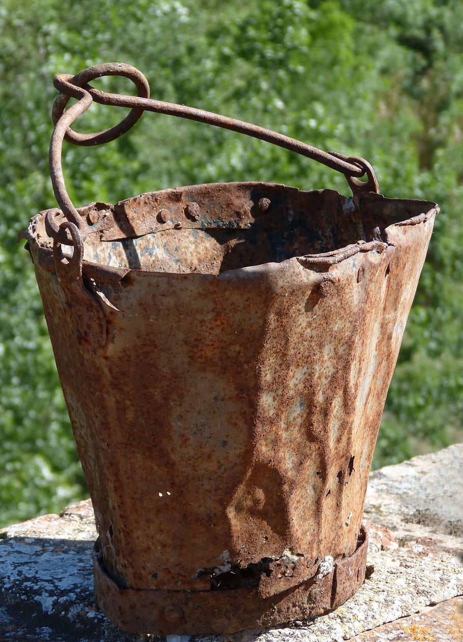 cube, water, old, rusty, abandoned, metal, day, focus on foreground HD wallpaper