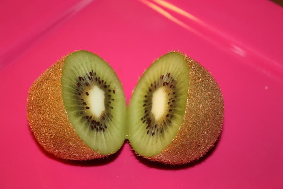 Kiwi, Cut, Sliced, Fruit, Slices, healthy, juicy, sweet, tropical HD wallpaper