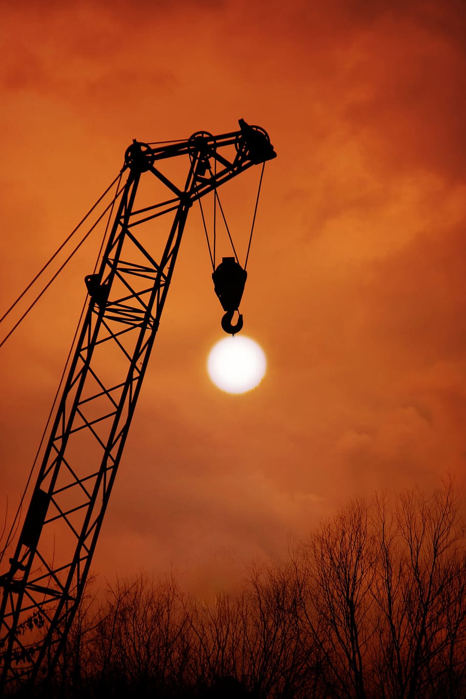silhouette of crane during golden hour, sunset, hang, sky, red HD wallpaper