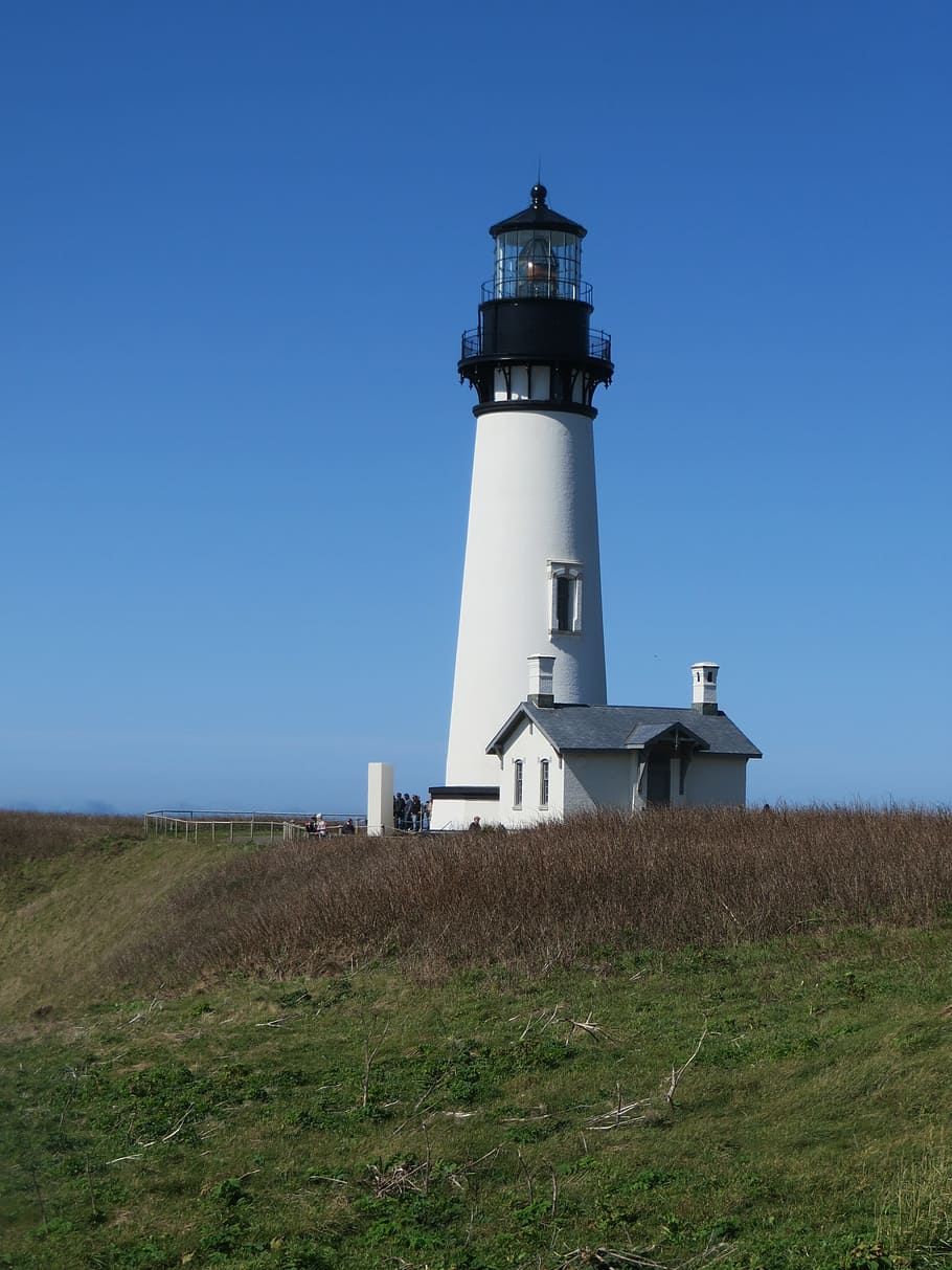 Lighthouse, Oregon, Coast, Pacific, ocean, scenic, beacon, cliffs HD wallpaper