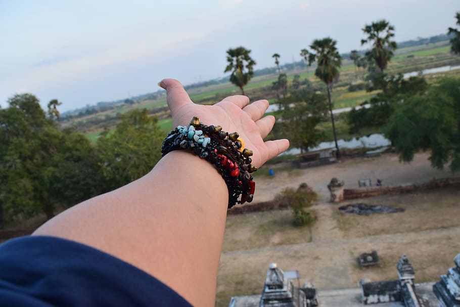 hands, arm, dom, human body part, real people, human hand, personal perspective HD wallpaper