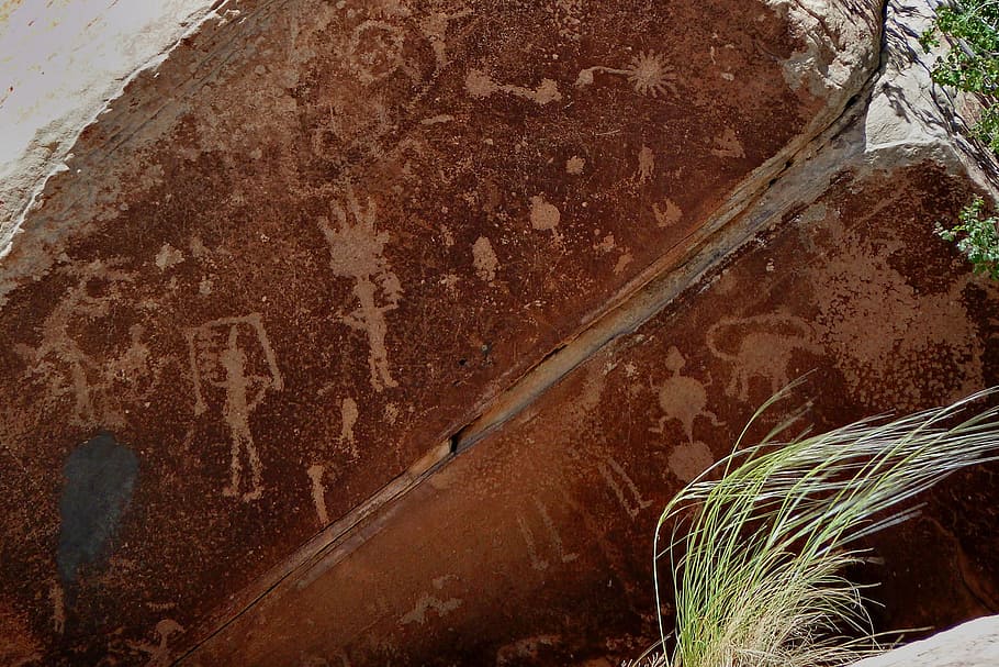 brown stone carvings, Petroglyph, Cave Painting, Cave Art, symbol, HD wallpaper