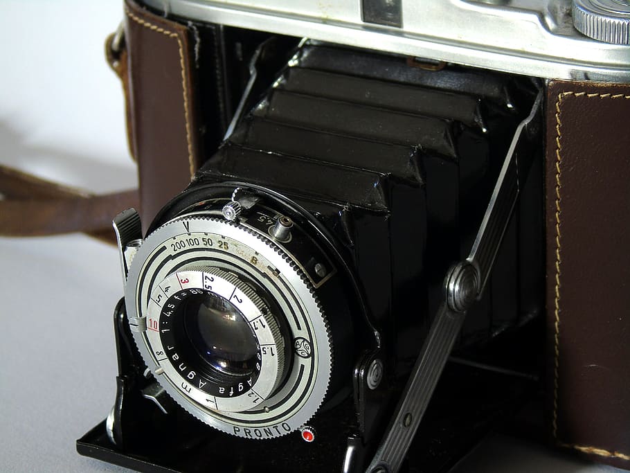 agfa, isolette, photo camera, photograph, old, nostalgia, photography HD wallpaper