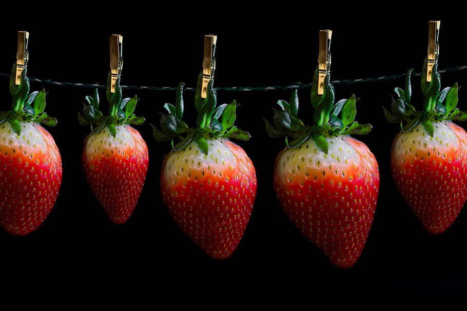 strawberries, fruit, vitamins, bio, diet, sweet, tasty, gorges, HD wallpaper