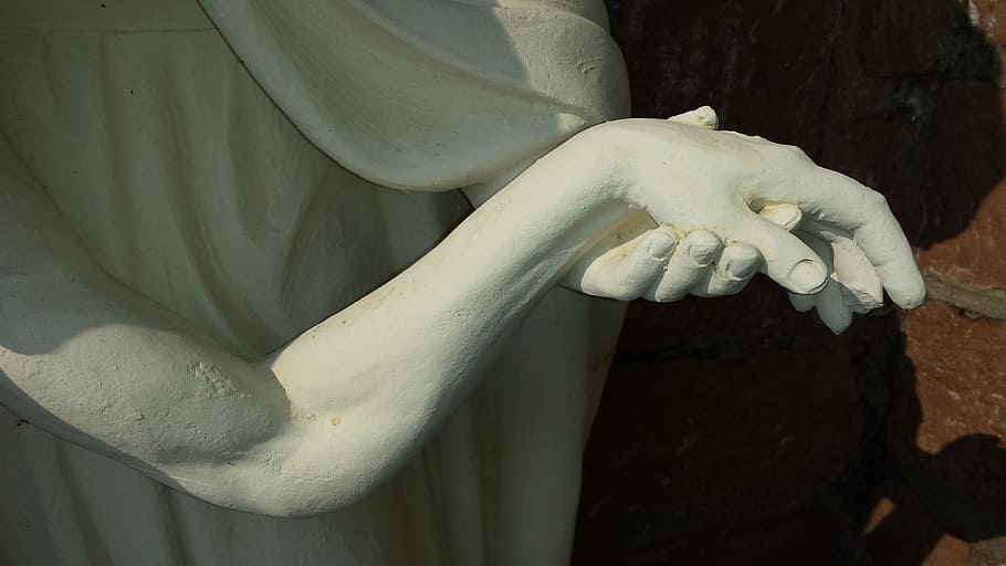 man concrete statue, bear, love, help, serve, fragile, hand HD wallpaper