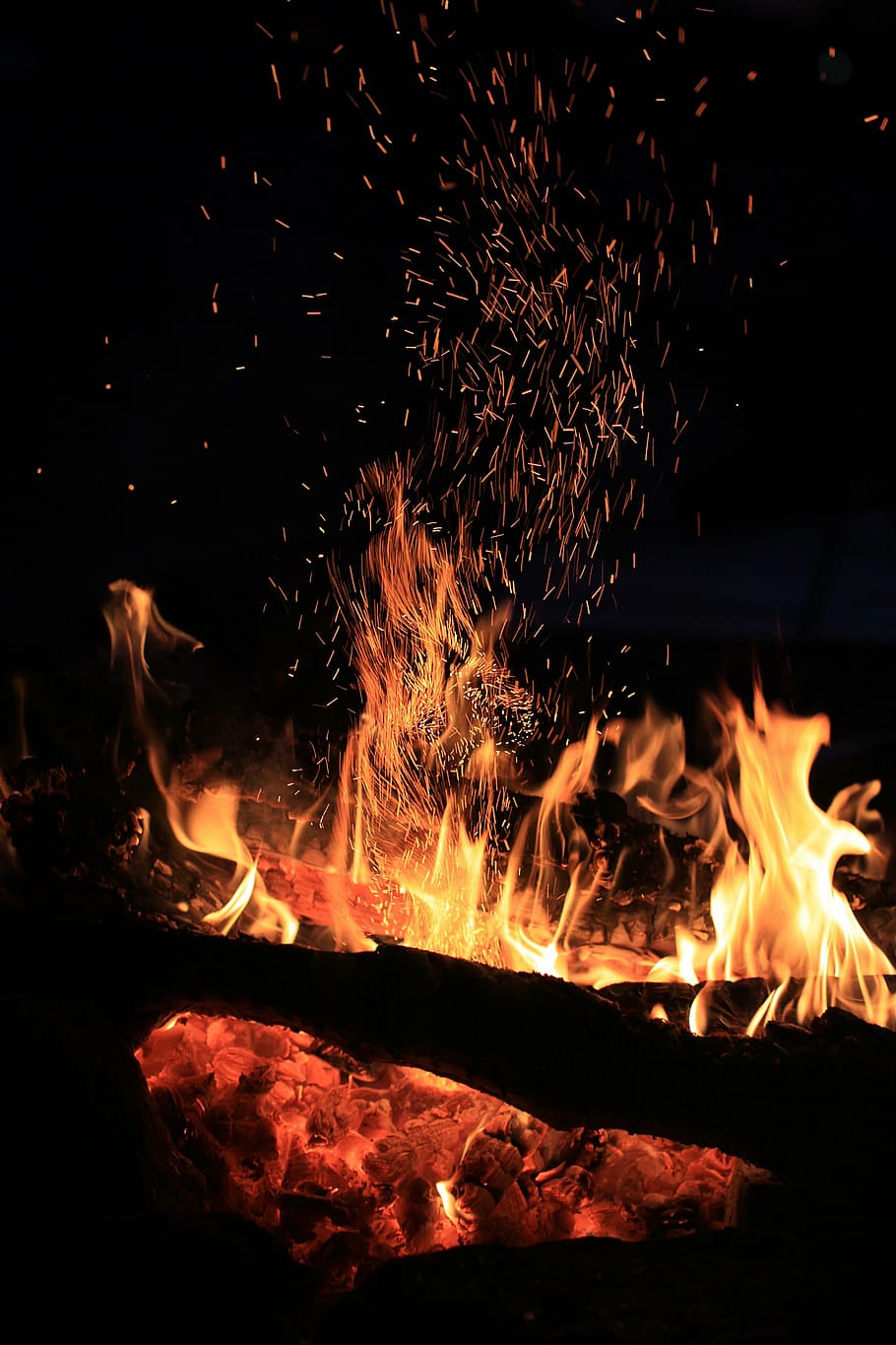 fire, bonfire, night, burning, heat - temperature, fire - natural phenomenon HD wallpaper