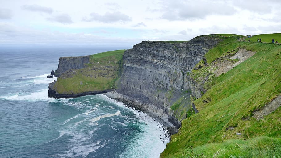 body of water during daytime, cliffs of moher, ireland, landscape, HD wallpaper