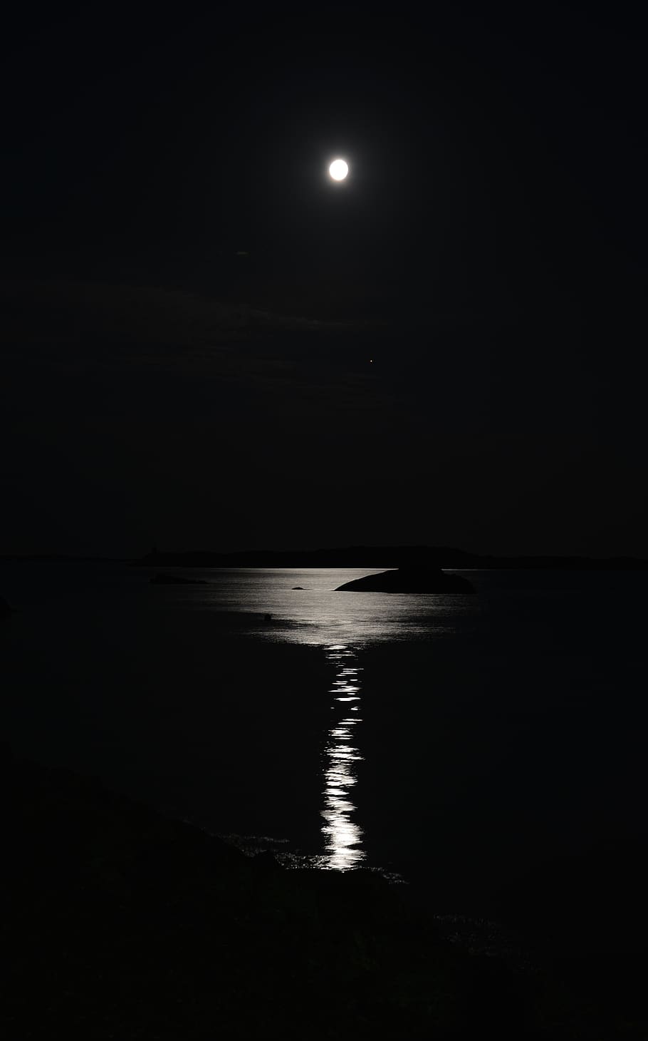 HD wallpaper: night, moon, moonlight, sea, water, dark, nature, full moon |  Wallpaper Flare