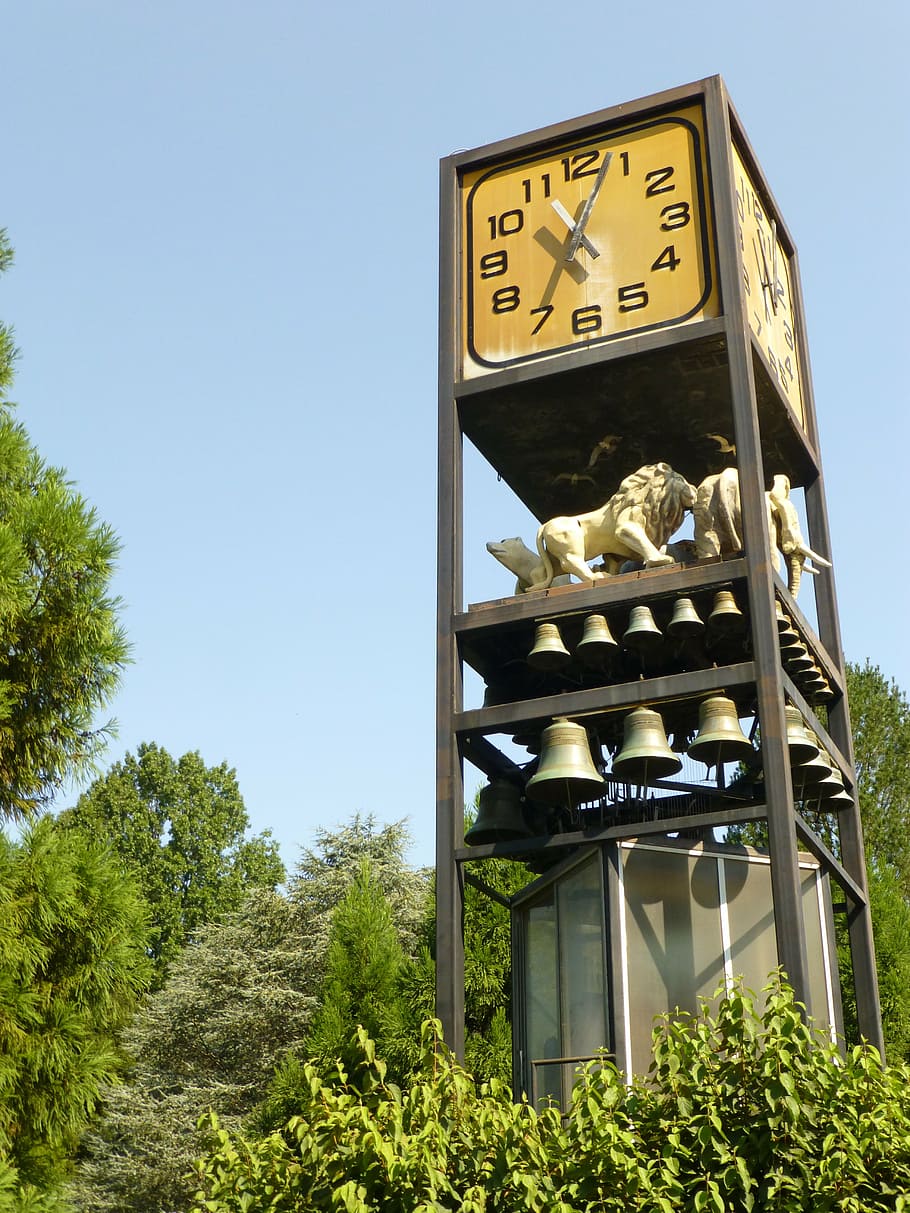 animals, zoo, clock, statuettes, zoo animals, plant, tree, sky HD wallpaper