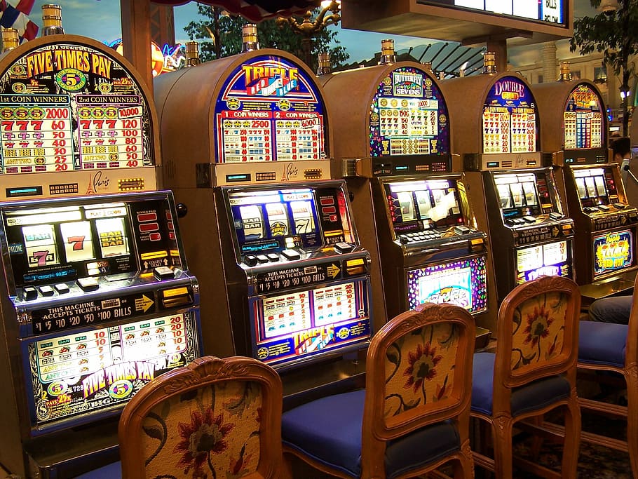 HD wallpaper: slot machines, Casino, Gambling, entertainment, vegas, las, indoors - Wallpaper Flare