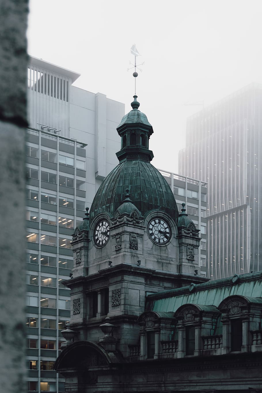 dome concrete building with clock at daytime, selective focus photography of building with clock HD wallpaper