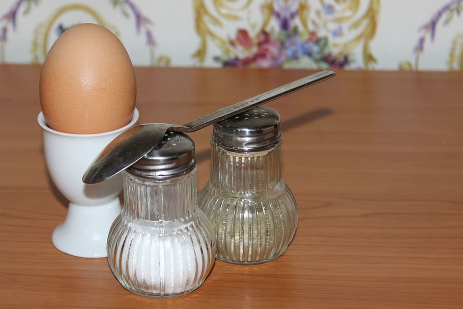 egg, breakfast egg, spoon, salt, pepper, animal food, hen's egg HD wallpaper