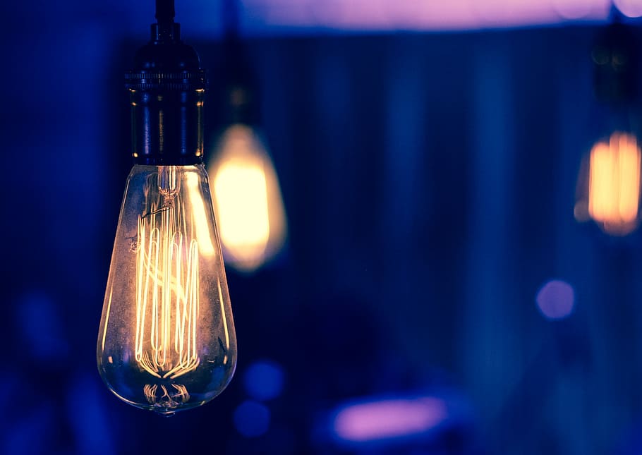 selective focus photography of light bulb, selective focus photography of lighted light bulb HD wallpaper