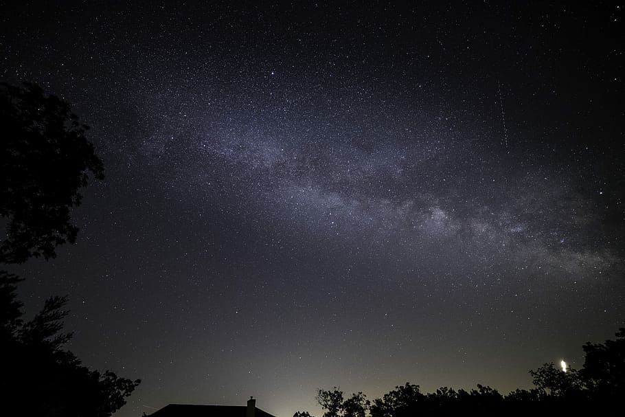 Starry Milky Way Galaxy above the house, light, night, public domain HD wallpaper
