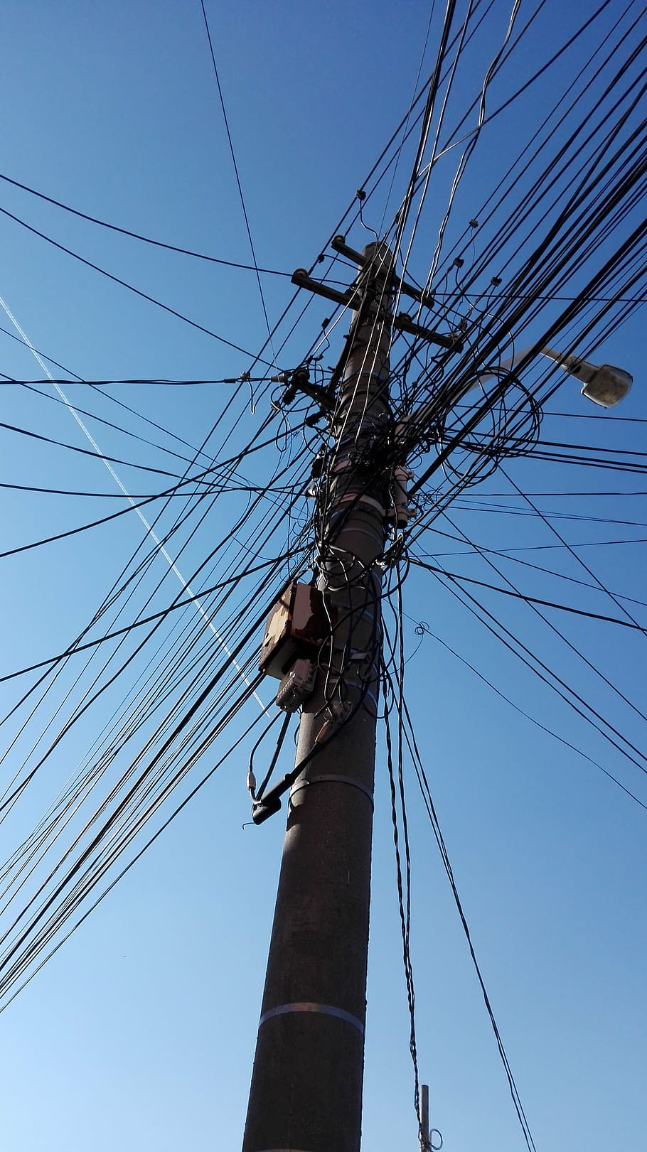 cables-pole-sky.jpg