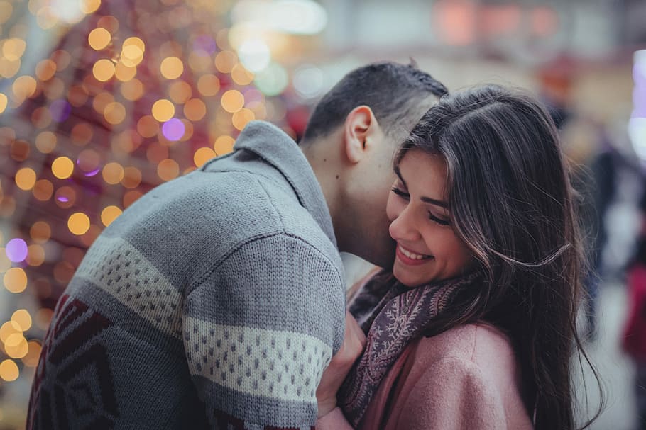 shallow photography of man hugging woman outdoors, selective photo of man kissing woman during daytime, HD wallpaper