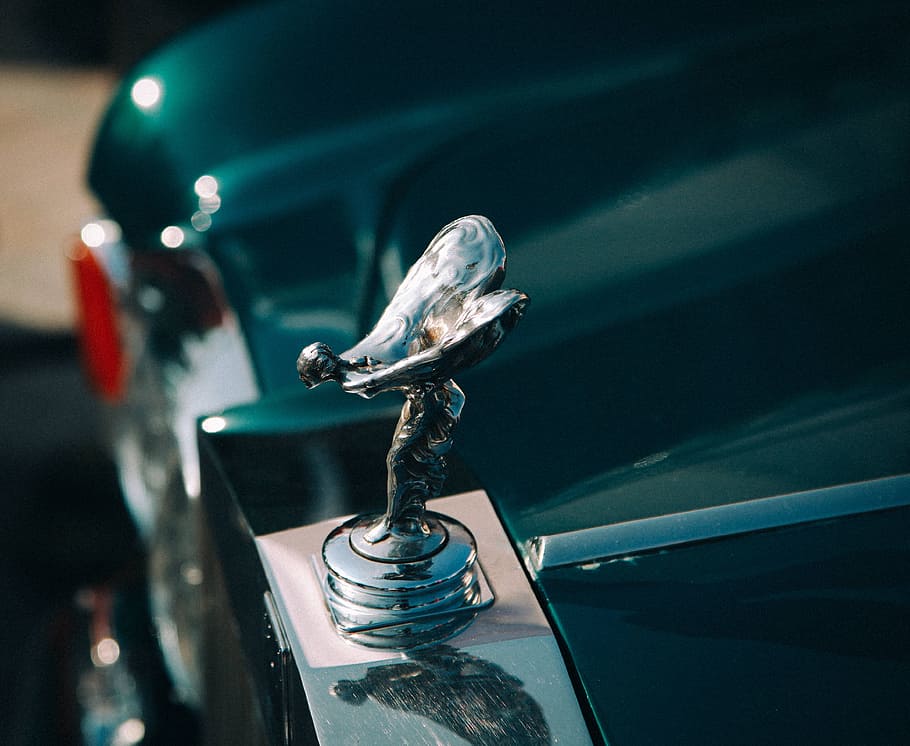 Rolls Royce Logo, car, chrome, close-up, emblem, light, luxury HD wallpaper