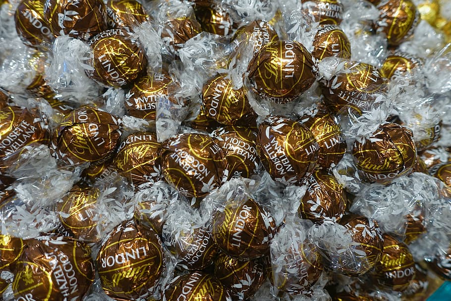 sweets, chocolate, candy, balls, wrapped, bonbon, confection, HD wallpaper