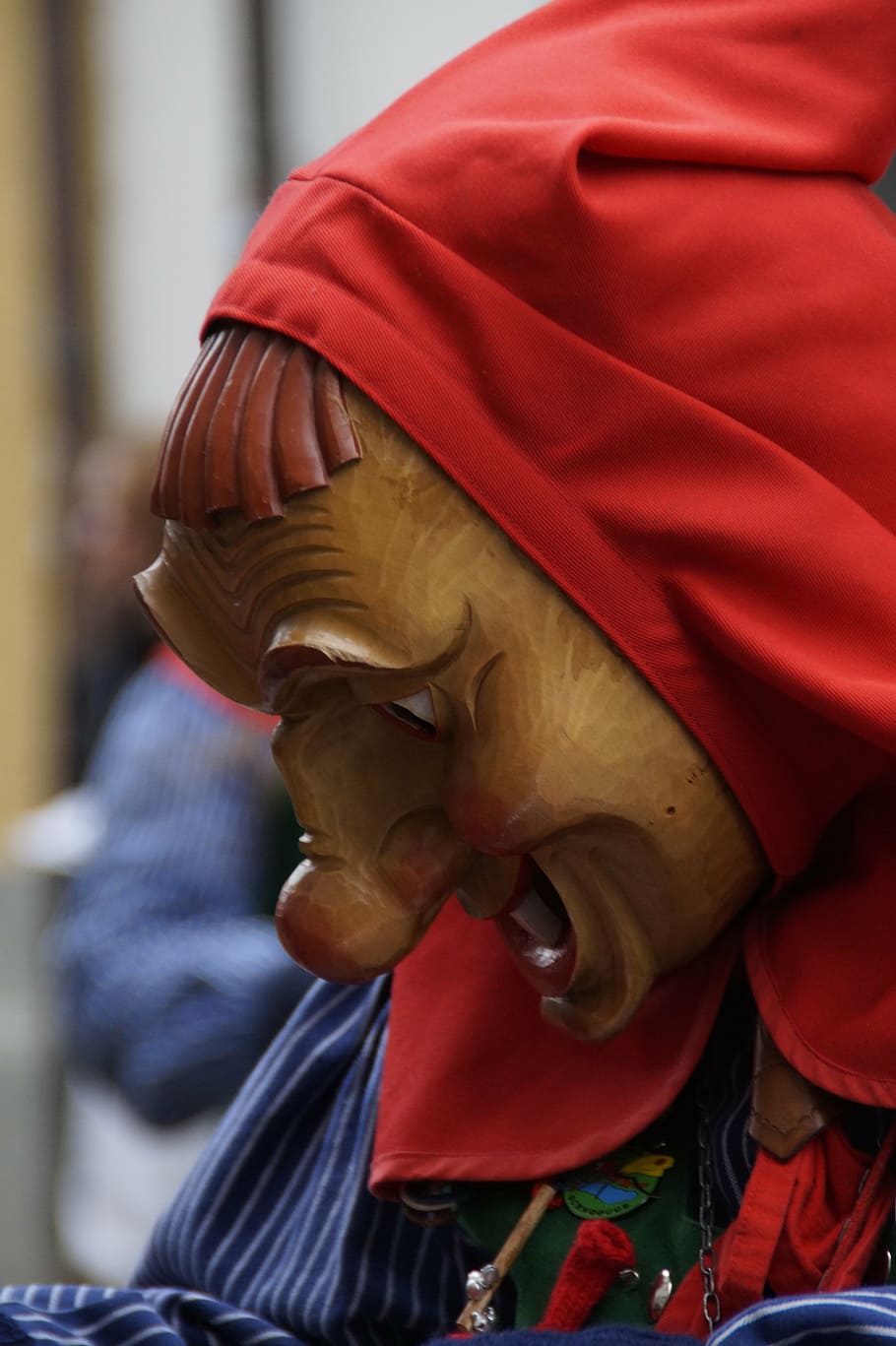 friendly, profile, human, smile, portrait, strassenfasnet, fools jump HD wallpaper