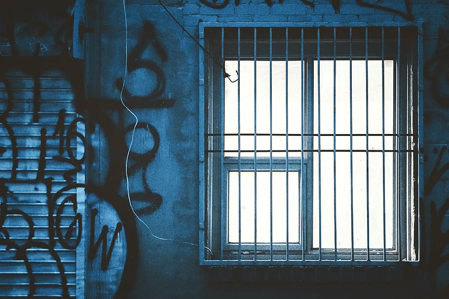 graffiti on gray concrete wall gray metal window railings, architecture HD wallpaper