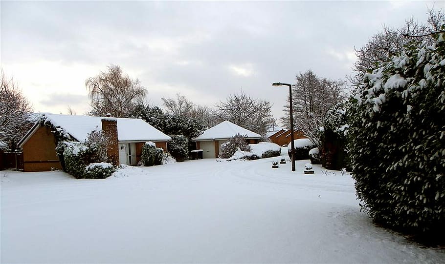 In, The, Bleak, Mid-Winter, snow, cold temperature, house, building exterior HD wallpaper