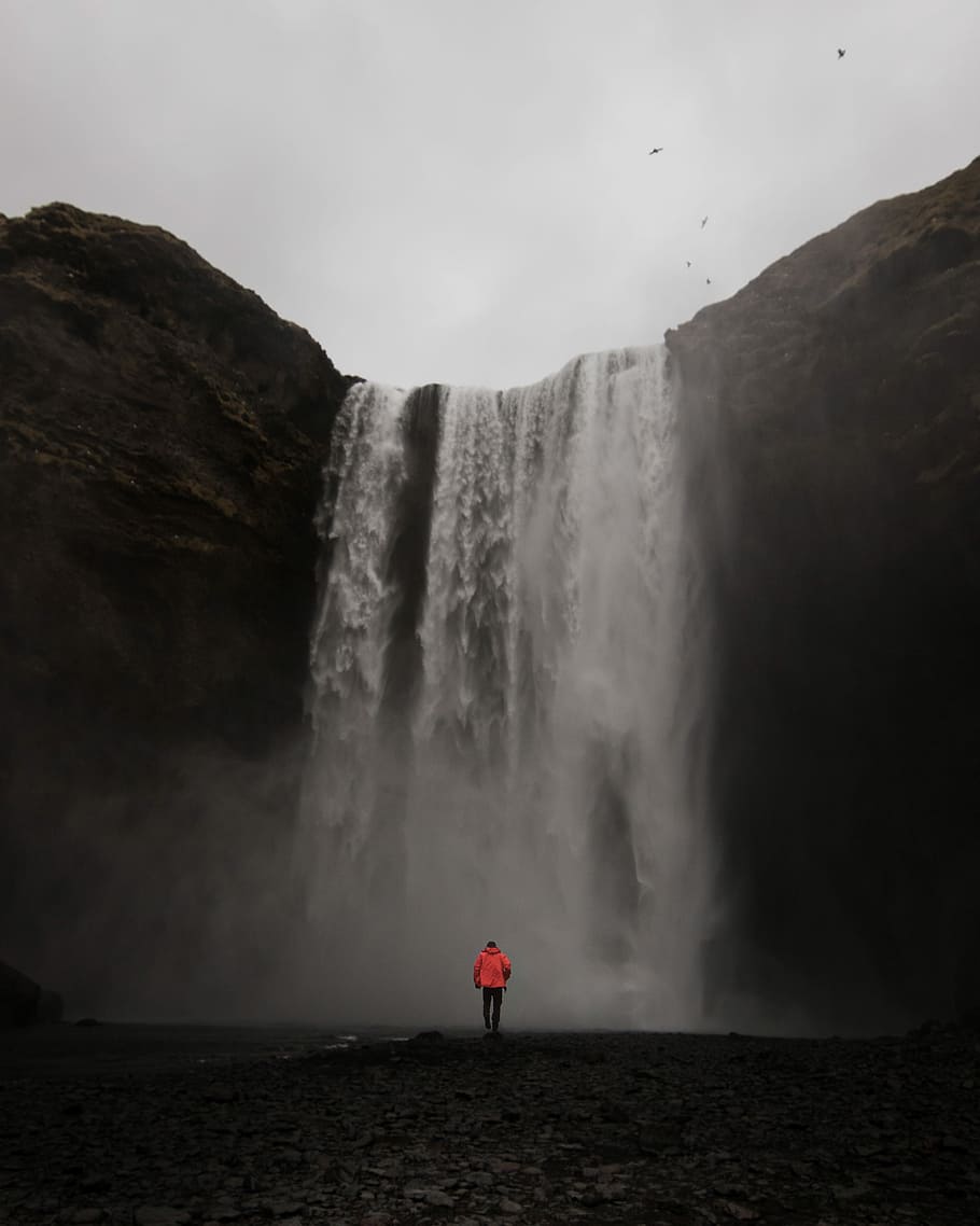 Into the Mist, Skogafoss Falls, Iceland, waterfall, cliff, mountain HD wallpaper