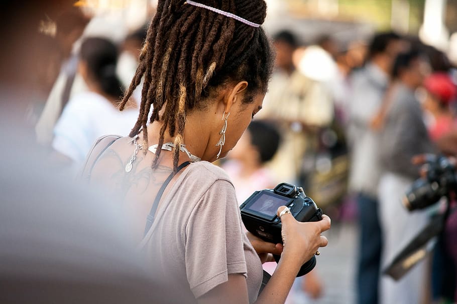 dslr camera, photographer, looking, woman, tourist, photography HD wallpaper