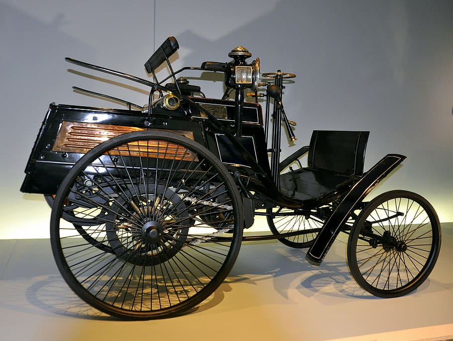 classic black vehicle on show room, car, old, museum, transport HD wallpaper