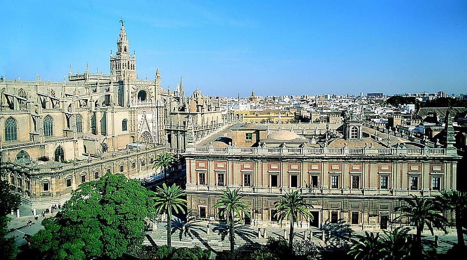 View over the Cathedral and Archivo de Indias in Seville, Spain, HD wallpaper