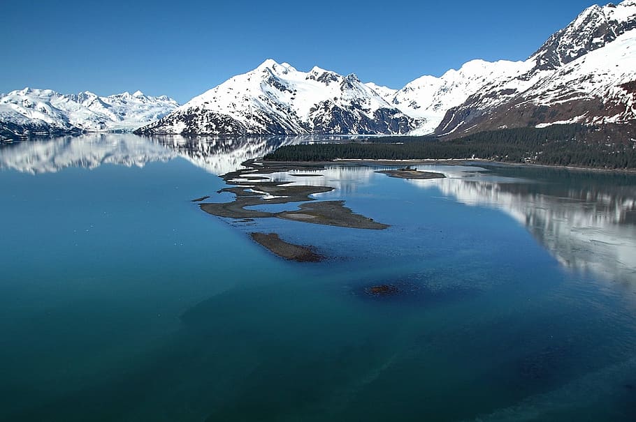 mirror water image of snowy mountain, alaska, mountains, sky HD wallpaper