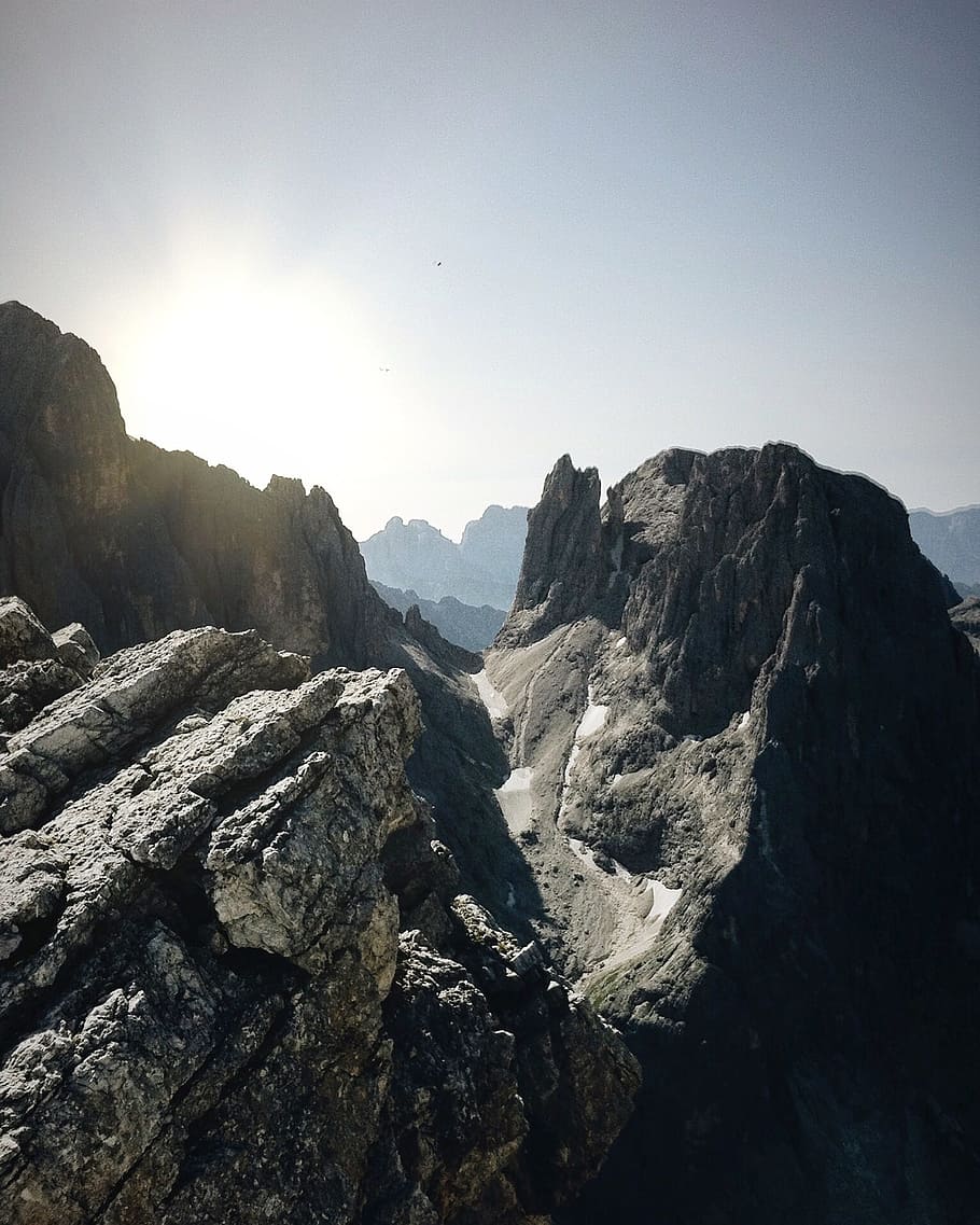 ridge, summit, cloud, sky, rock, mountain, beauty in nature HD wallpaper