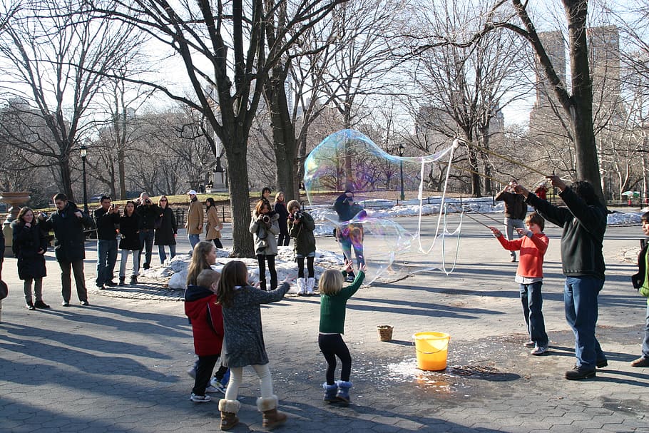 park, children, fun, soap bubble, bare tree, real people, city HD wallpaper