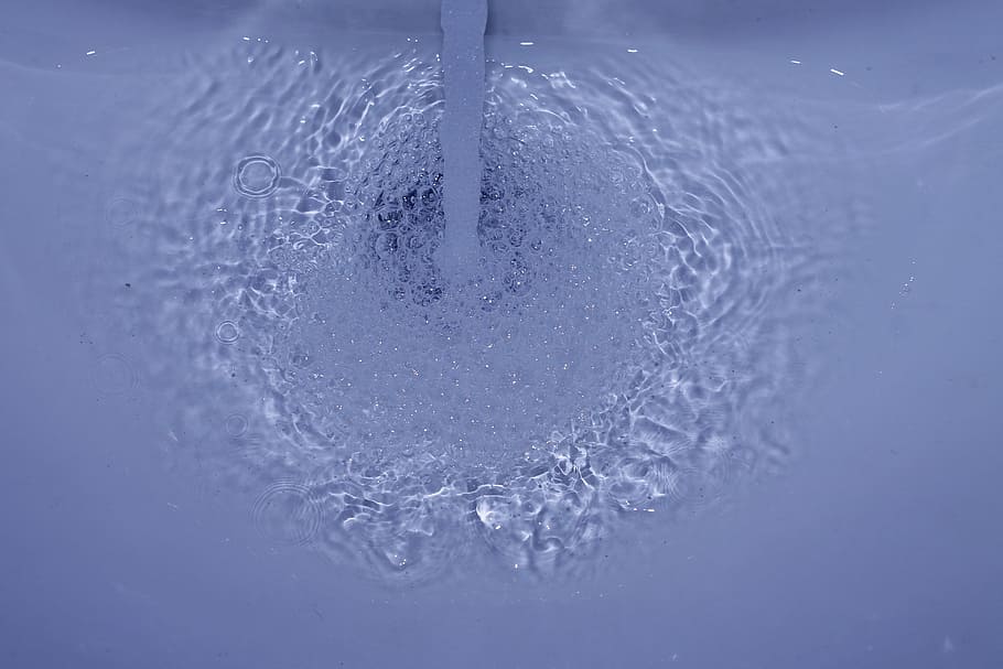 crystal clear water, water jet, wet, bubble, wash, bathroom sink, HD wallpaper