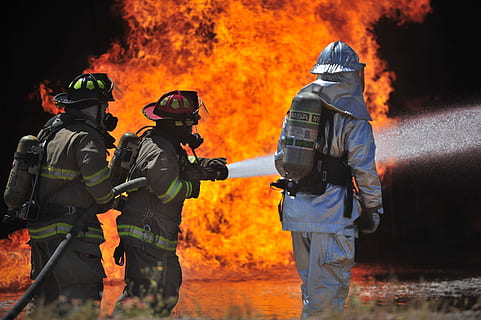 firemen holding hose, firefighters, portrait, training, hot HD wallpaper