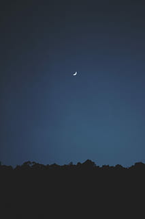 half-moon during nighttime, crescent moon during daytime, silhouette HD wallpaper