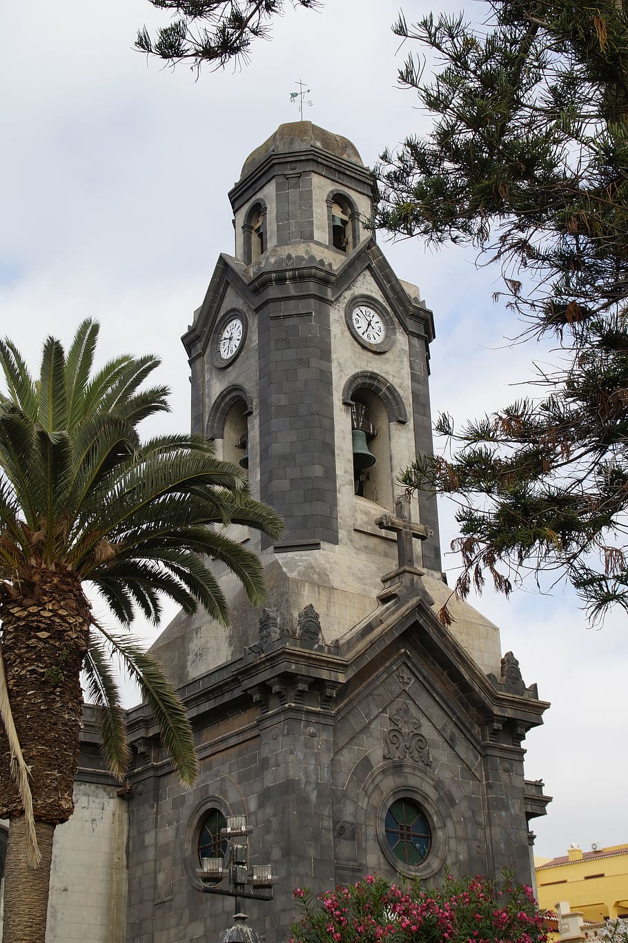 church, steeple, clock tower, architecture, sky, puerto de la cruz HD wallpaper