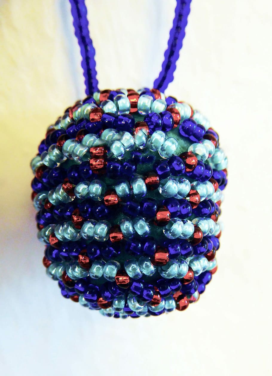 Easter Egg, Happy Easter, Beads, colorful, multi colored, hanging HD wallpaper