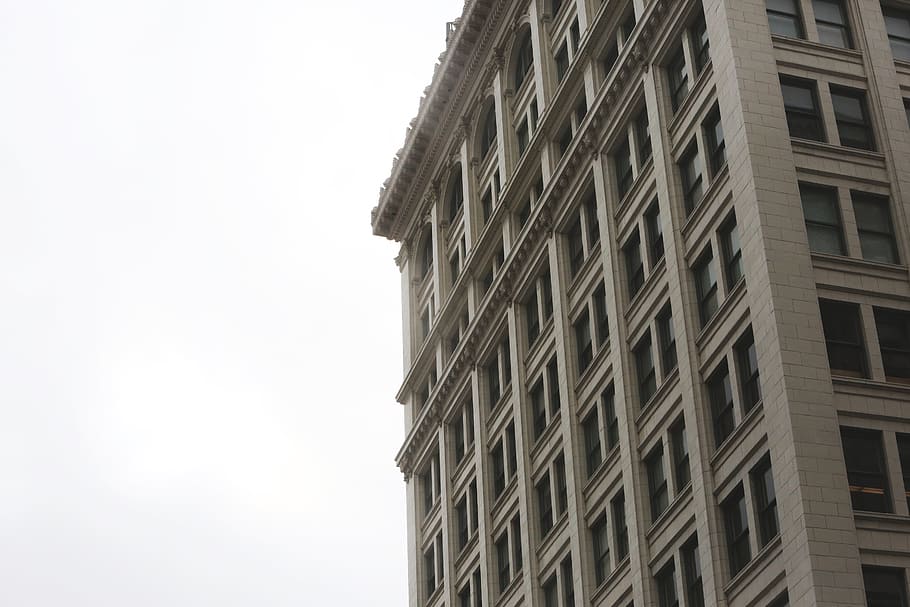 building, architecture, windows, sky, city, building exterior HD wallpaper